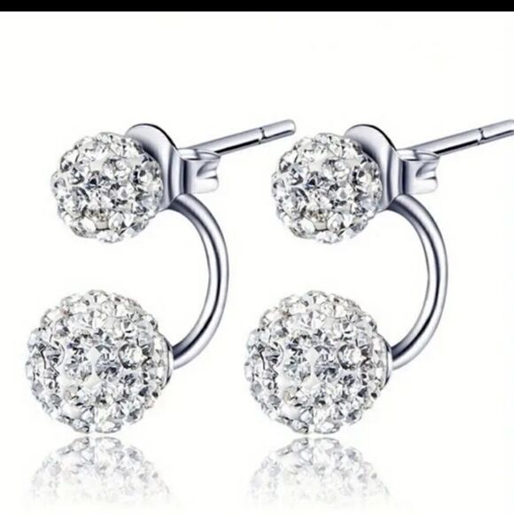 Piercing Style Rhinestone Earrings - Picture 7 of 8